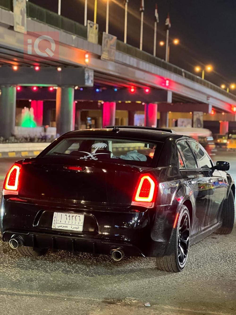 كرايسلر 300